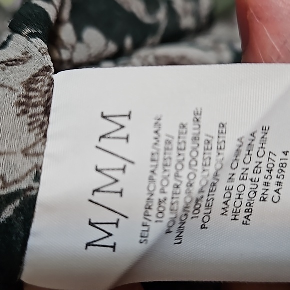 Cabi Floral Pheasant Boho Top - Picture 9 of 9